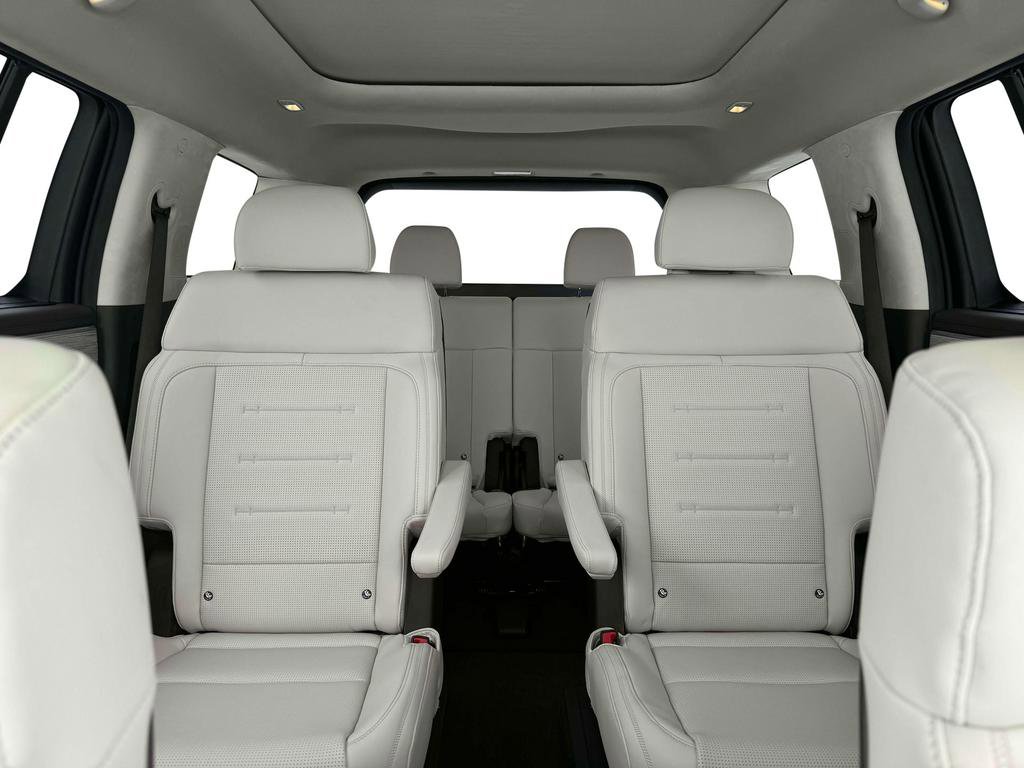 New 2025 Hyundai Santa Fe Calligraphy image 17