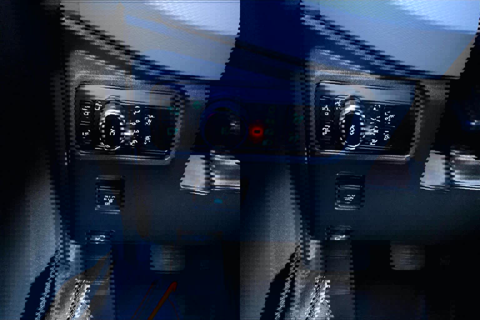 Used 2023 Ford Bronco Badlands w/ Sasquatch Package image 33