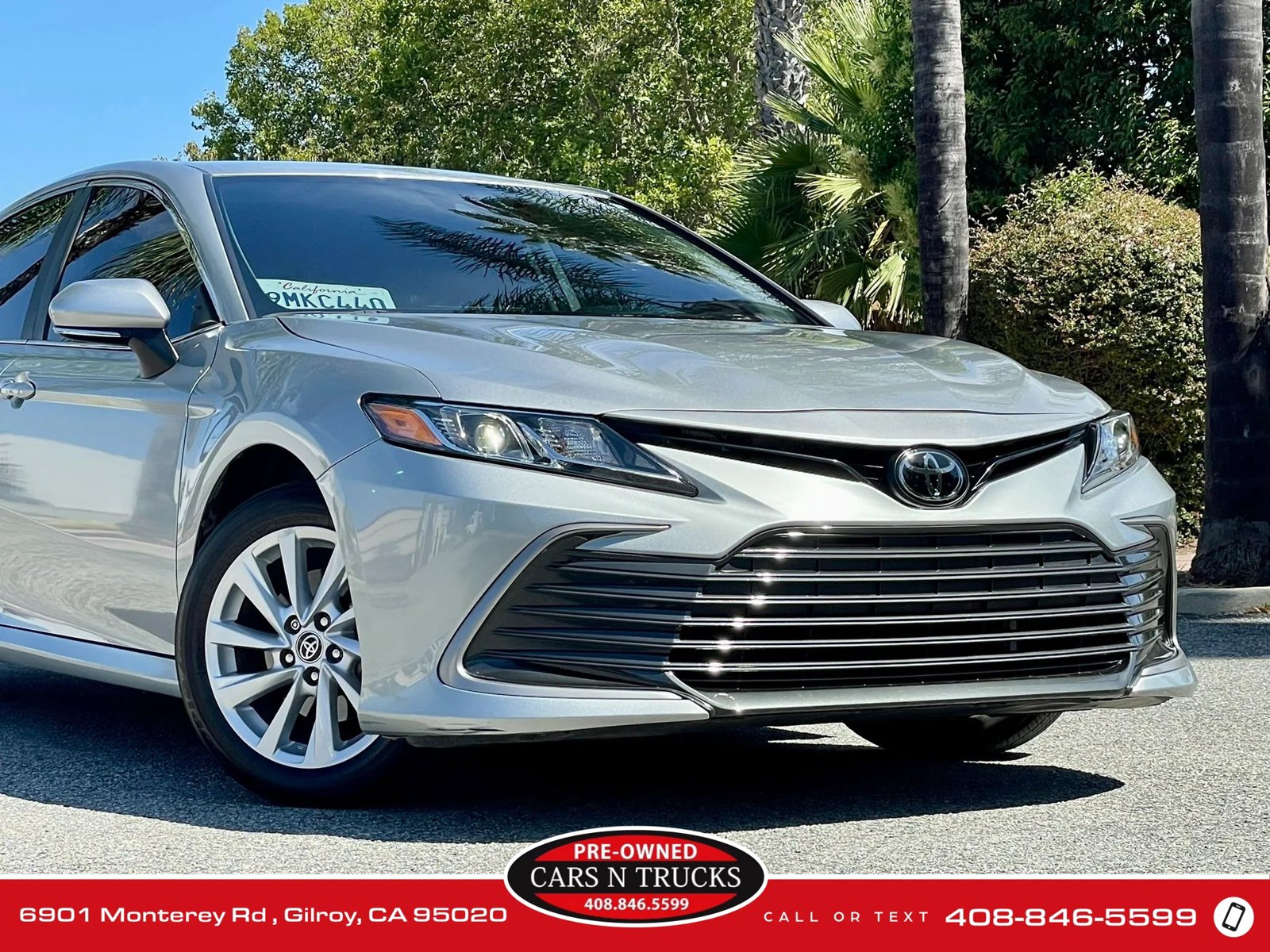 Used 2024 Toyota Camry LE w/ Convenience Package FWD image 30