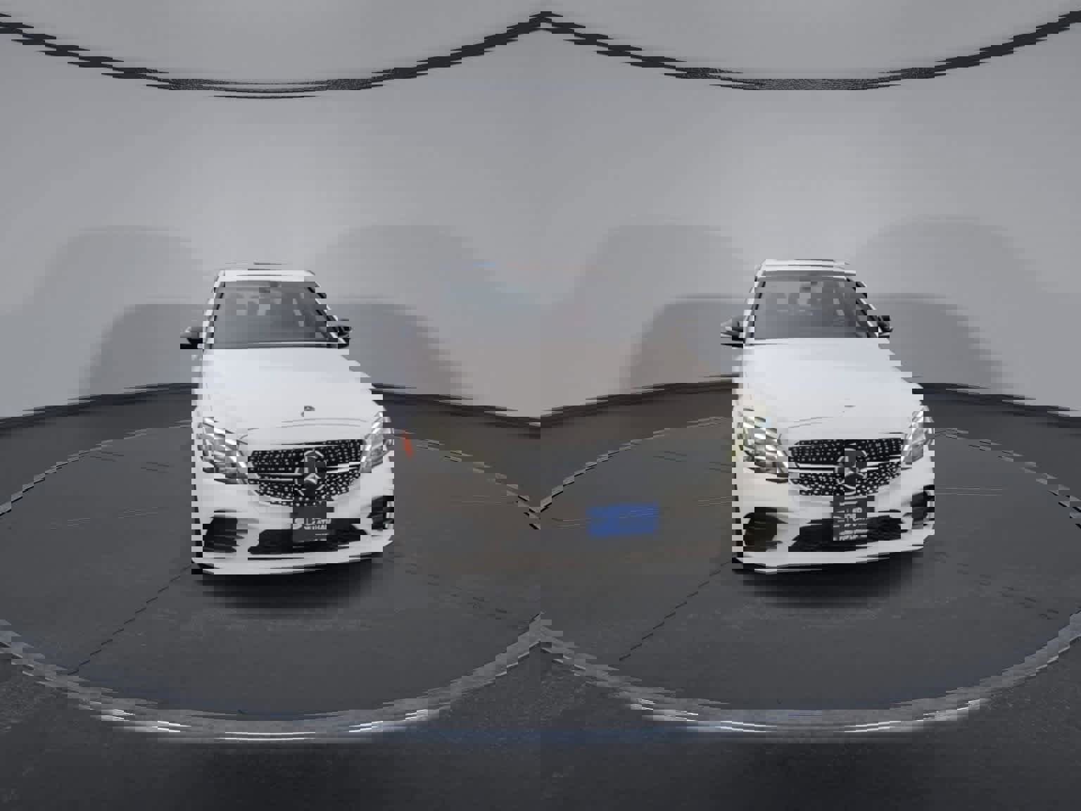 Used 2019 Mercedes-Benz C 300 4MATIC Sedan image 3