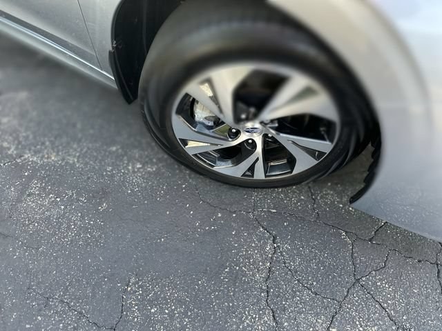 Used 2025 Subaru Legacy Premium AWD/4WD image 12