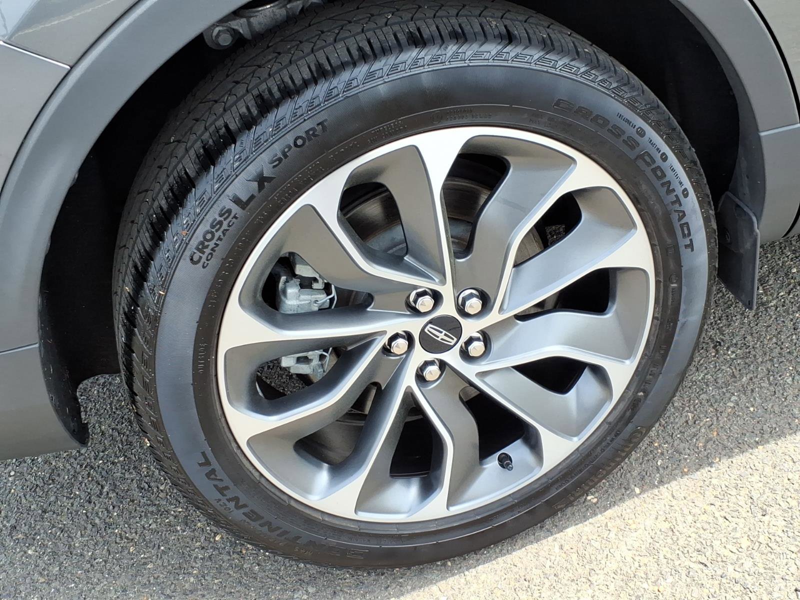 Used 2023 Lincoln Nautilus Reserve AWD/4WD image 7