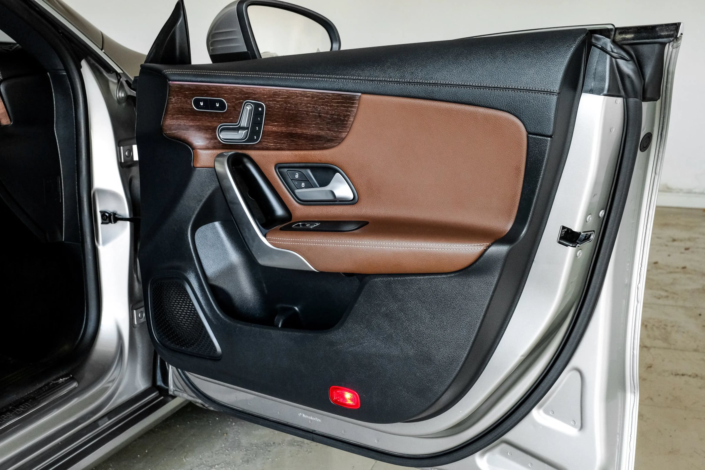 Used 2020 Mercedes-Benz CLA 250 image 48