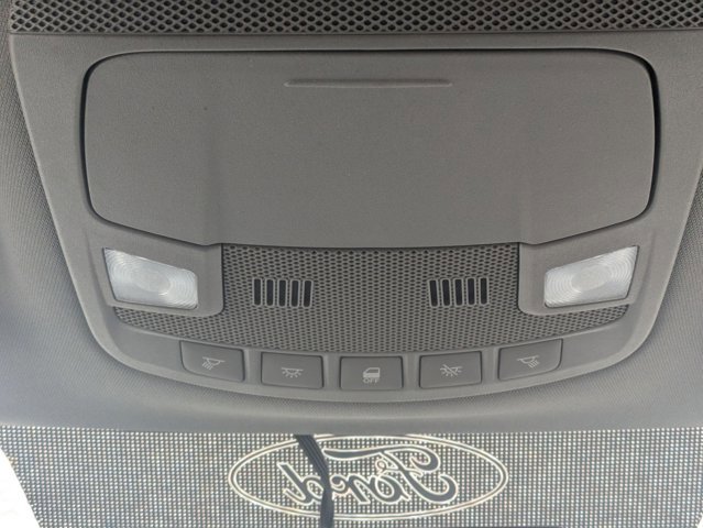 Used 2015 Ford F150 XLT image 19