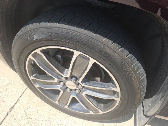 Used 2018 GMC Acadia Denali AWD/4WD image 5