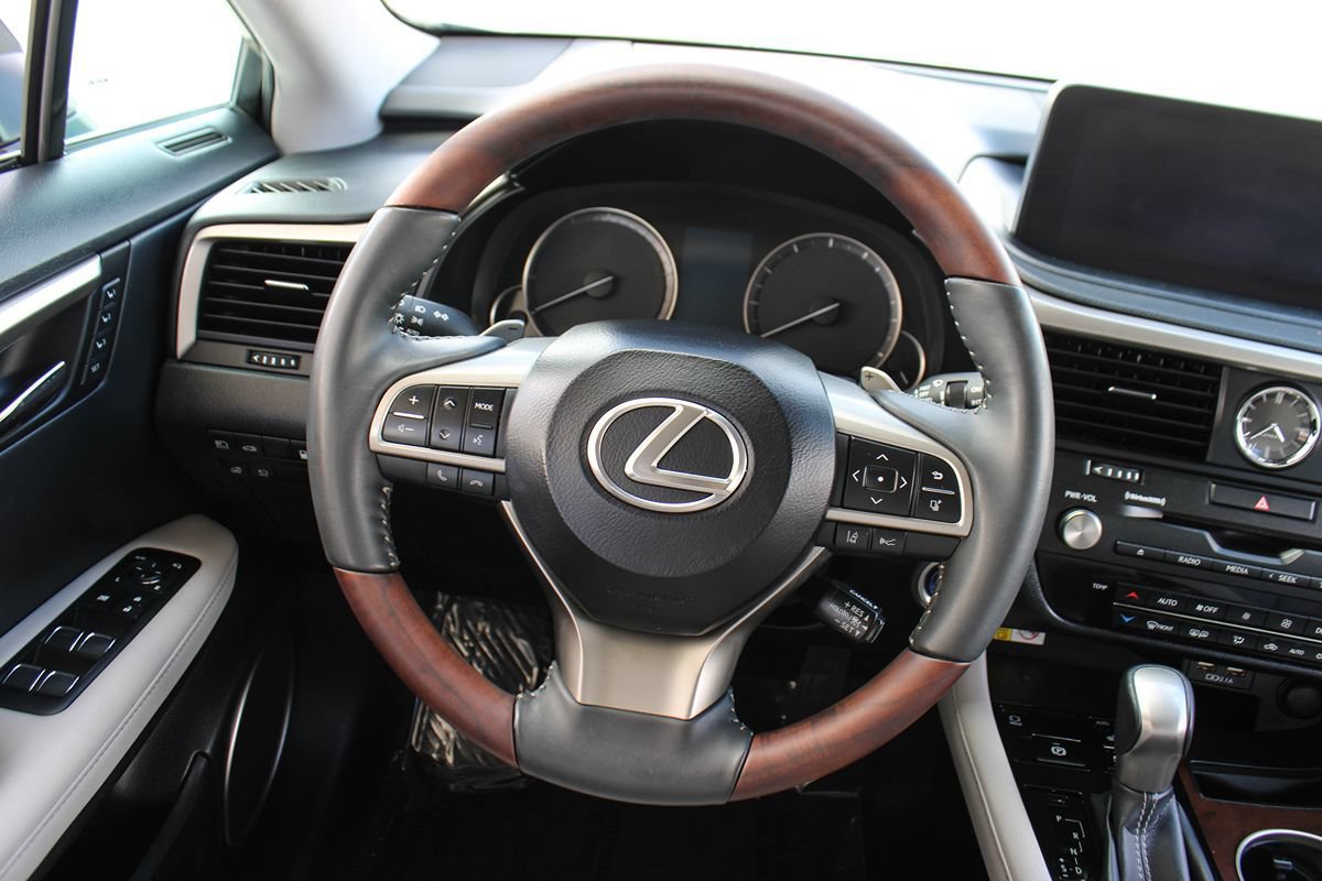 Used 2022 Lexus RX 450h AWD w/ Premium Package image 27