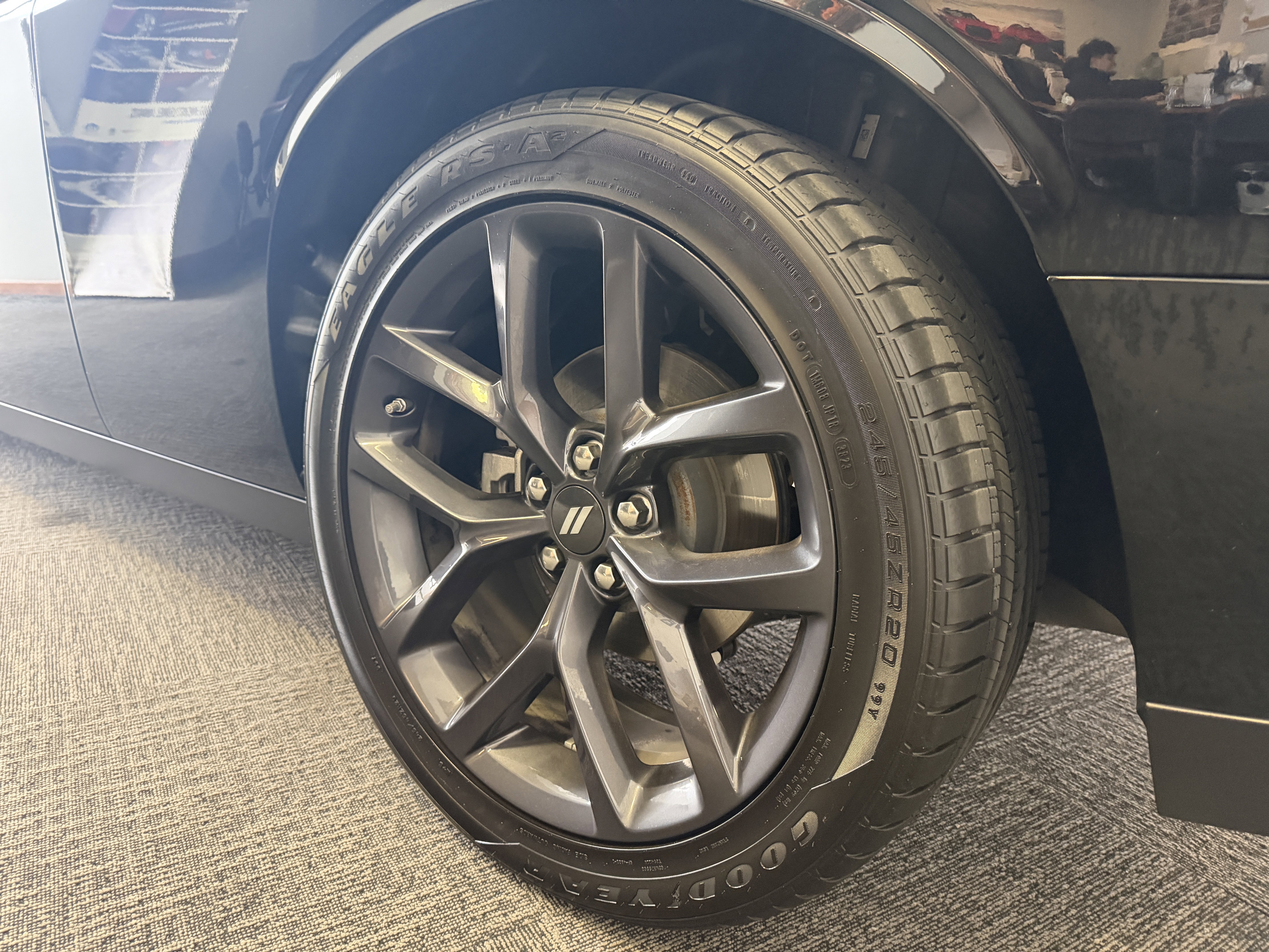 Used 2023 Dodge Challenger R/T w/ Plus Package image 13