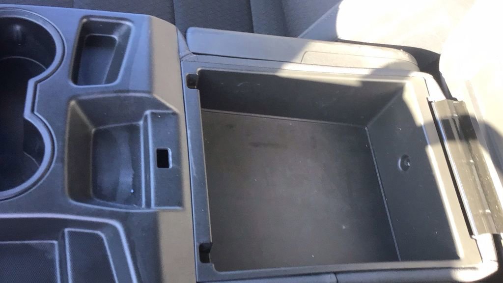 Used 2022 Chevrolet Silverado 1500 Custom image 23