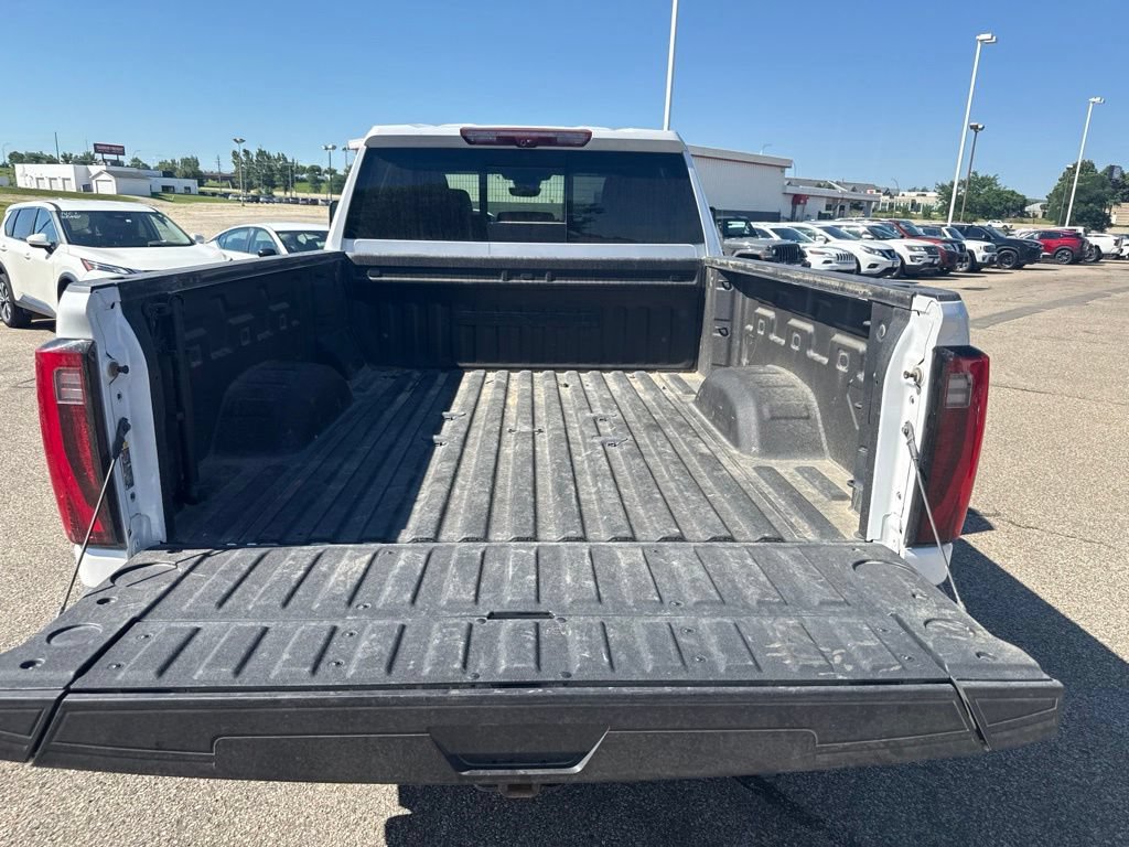 Used 2024 GMC Sierra 2500 Denali Ultimate w/ Max Trailering Package AWD/4WD image 9