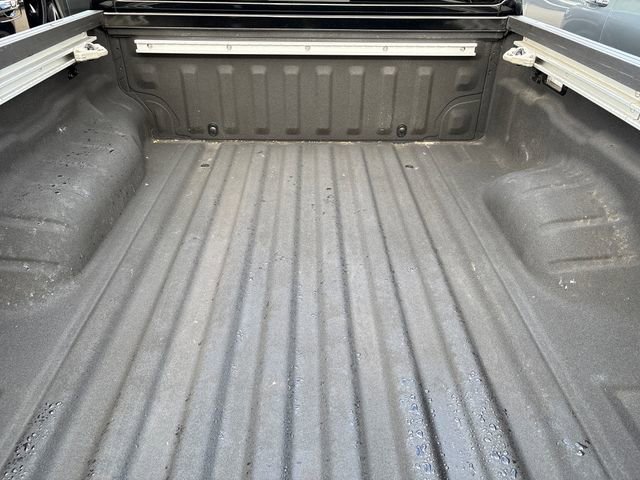 Certified 2024 Nissan Frontier SV w/ SV Convenience Package image 12
