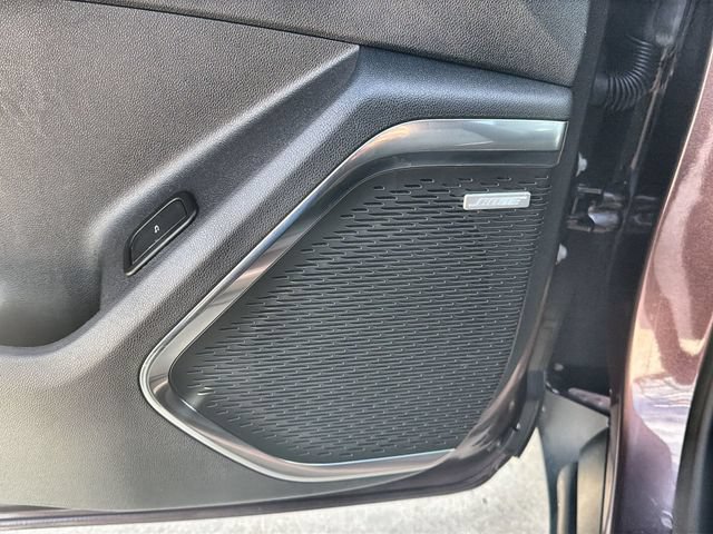 Certified 2025 GMC Acadia Elevation FWD image 23