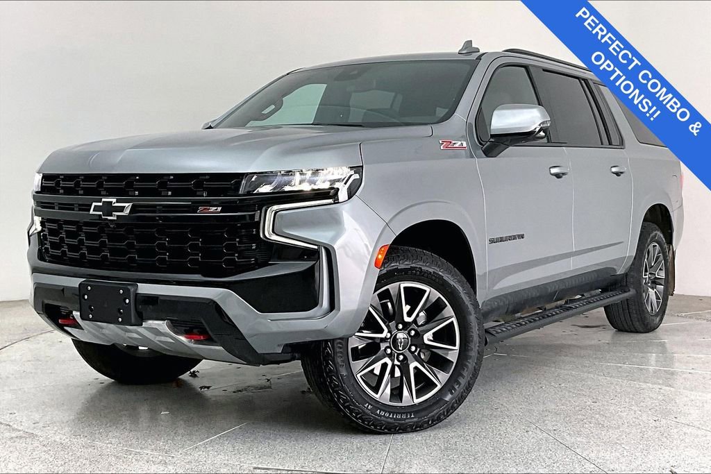 Used 2024 Chevrolet Suburban Z71 w/ Luxury Package image 16