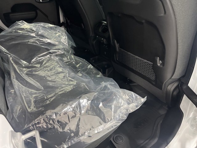 New 2025 Jeep Gladiator Rubicon w/ Convenience Group image 22