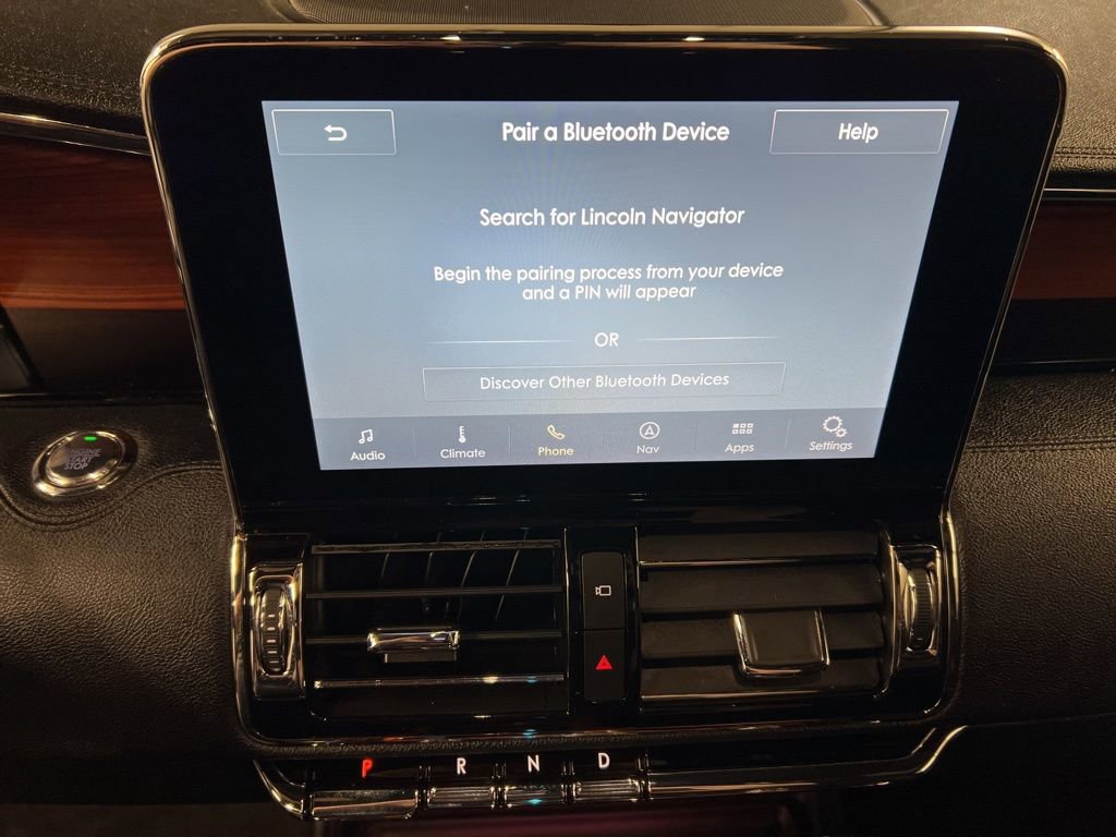 Used 2020 Lincoln Navigator Reserve w/ Equipment Group 208A Reserve image 11