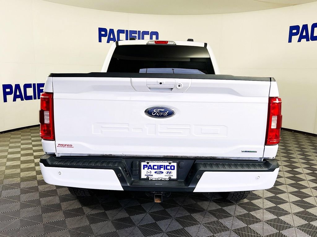 Certified 2022 Ford F150 XLT w/ Equipment Group 302A High image 6