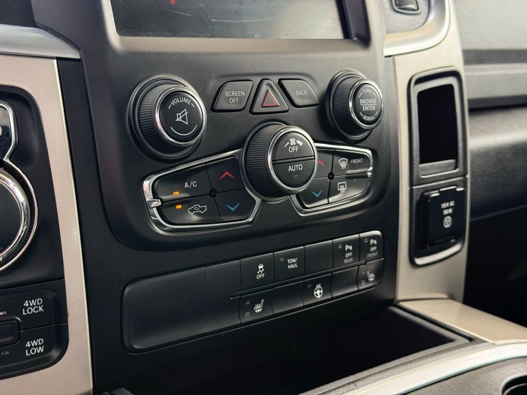 Used 2017 RAM 1500 Big Horn AWD/4WD image 23