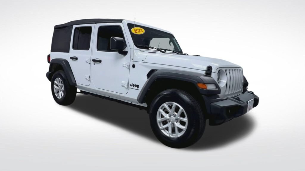 Used 2023 Jeep Wrangler Unlimited Sport AWD/4WD image 2