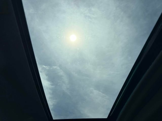 Used 2025 Chevrolet Silverado 1500 LTZ w/ LTZ Premium Package image 7