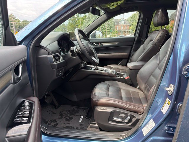 Used 2023 MAZDA CX-5 Signature AWD/4WD image 13