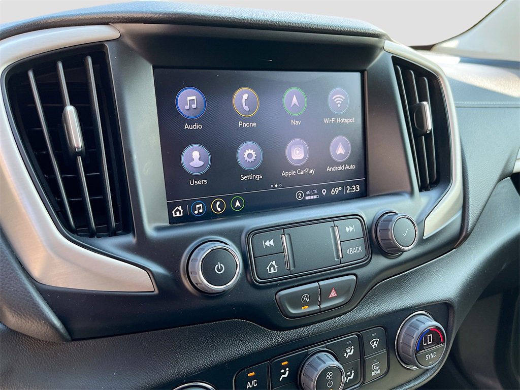 Used 2024 GMC Terrain Denali w/ Denali Premium Package image 15