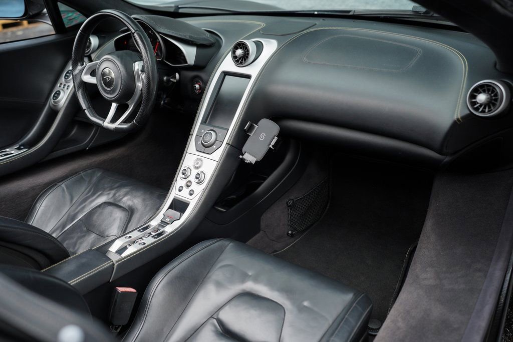 Used 2013 McLaren MP4-12C Spider image 23