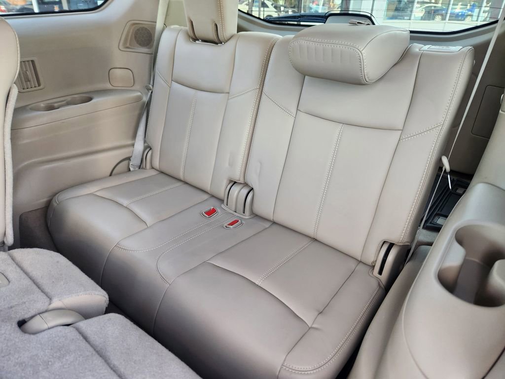 Used 2014 Nissan Pathfinder SL w/ SL Tech Package image 11