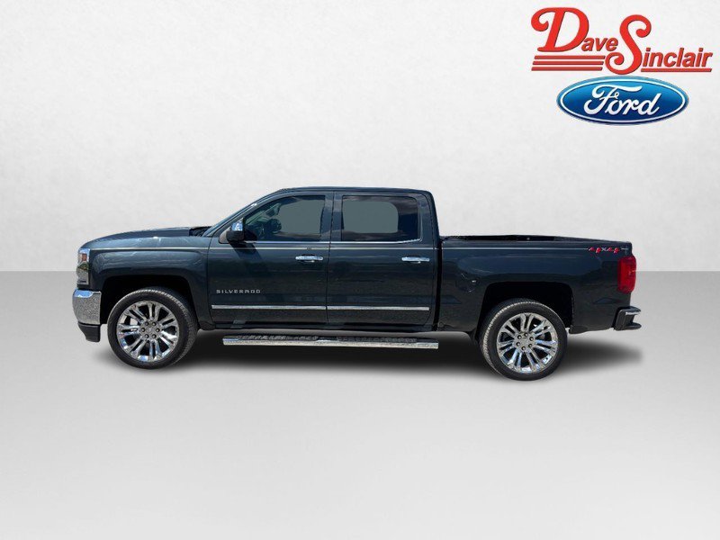 Used 2018 Chevrolet Silverado 1500 LTZ w/ Sport Package AWD/4WD image 10