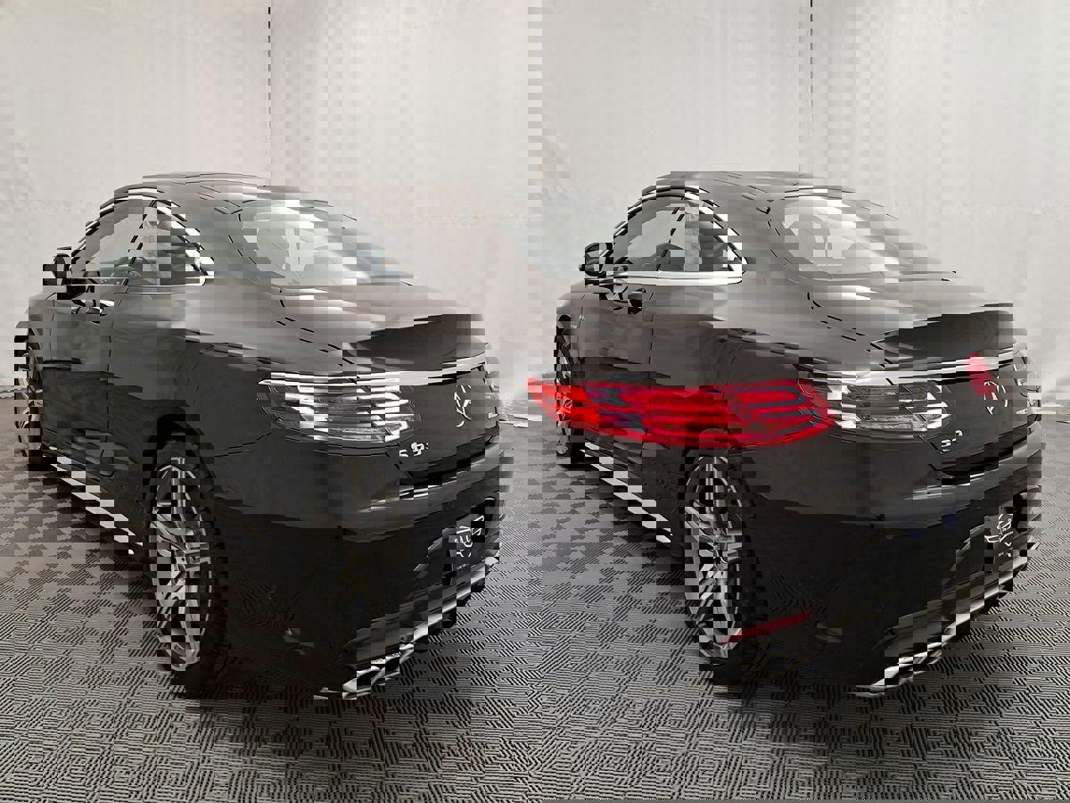 Used 2016 Mercedes-Benz S 63 AMG 4MATIC Coupe image 4