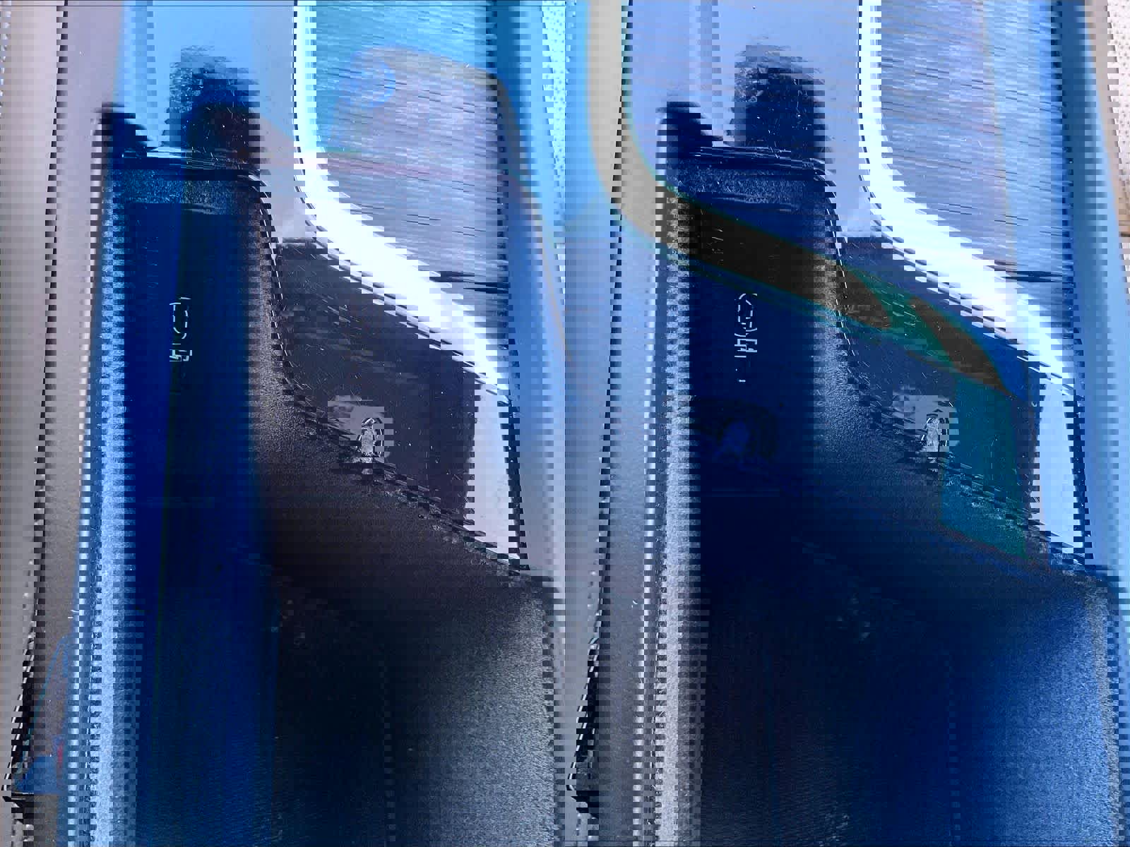 Used 2023 Volvo XC60 B5 Ultimate w/ Protection Package Premier image 36