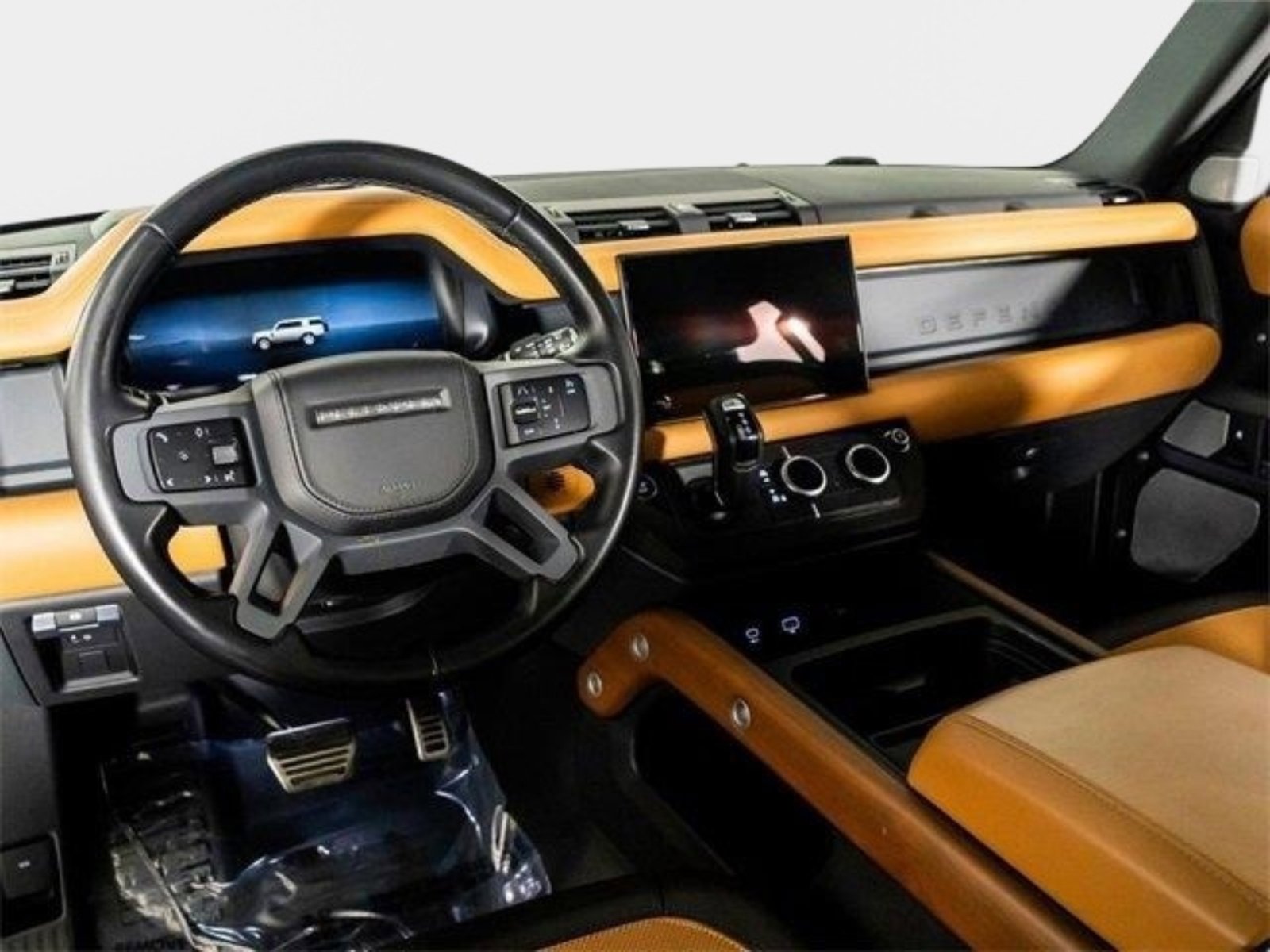 Used 2023 Land Rover Defender 130 X image 2