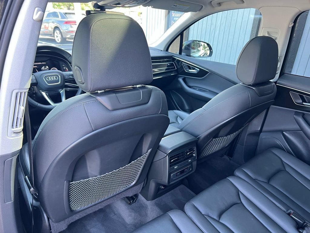Used 2023 Audi Q7 3.0T Premium w/ Convenience Package AWD/4WD image 15