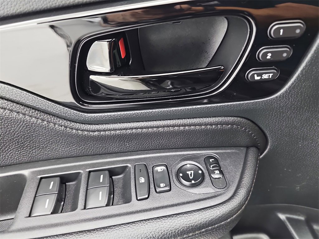 Certified 2023 Honda Odyssey Touring image 46