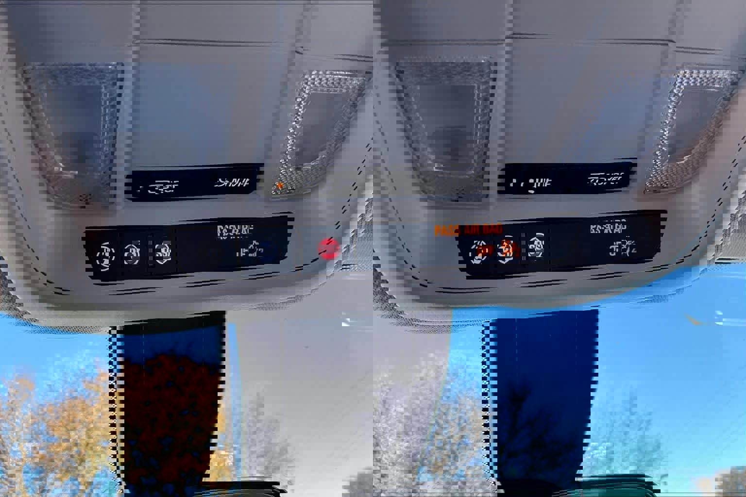 Used 2023 Chevrolet Equinox LT image 55