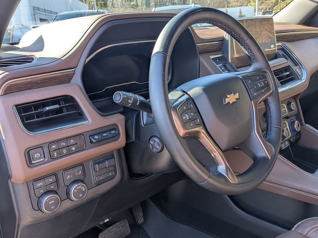 Used 2024 Chevrolet Tahoe High Country image 14