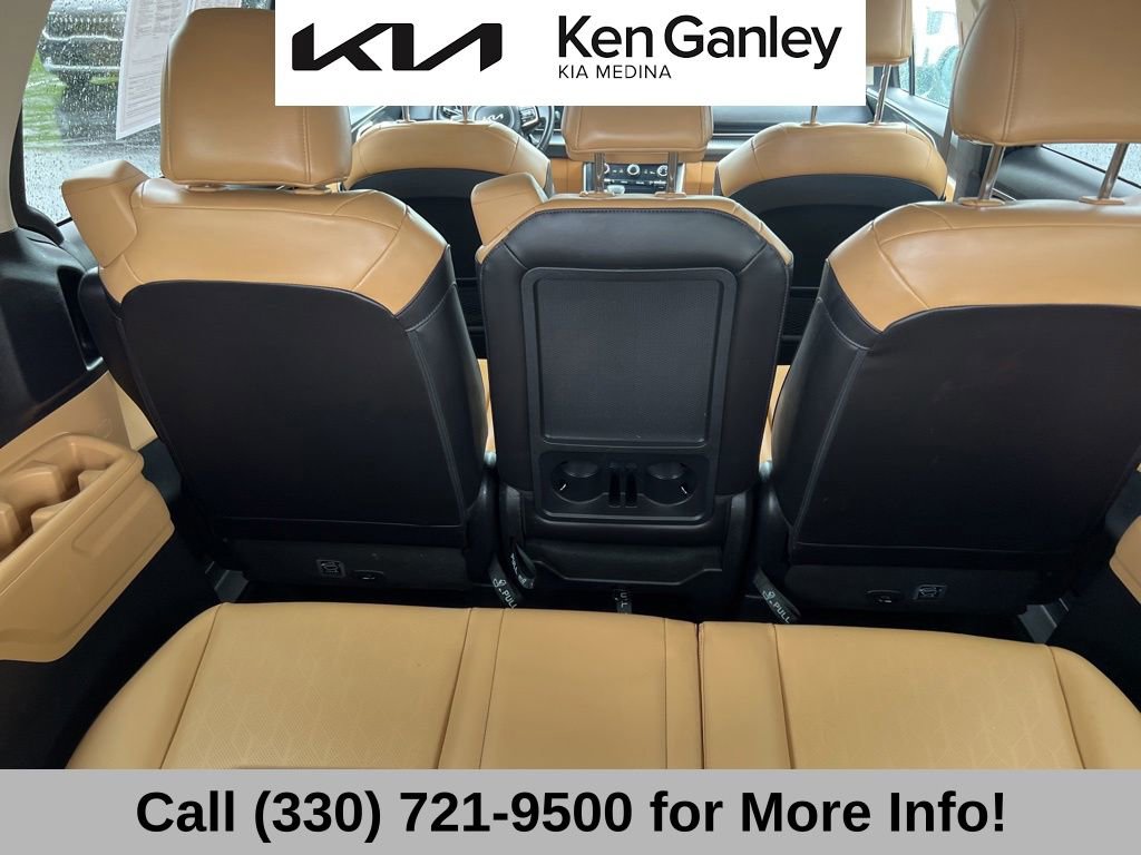 Used 2024 Kia Carnival LX FWD image 53
