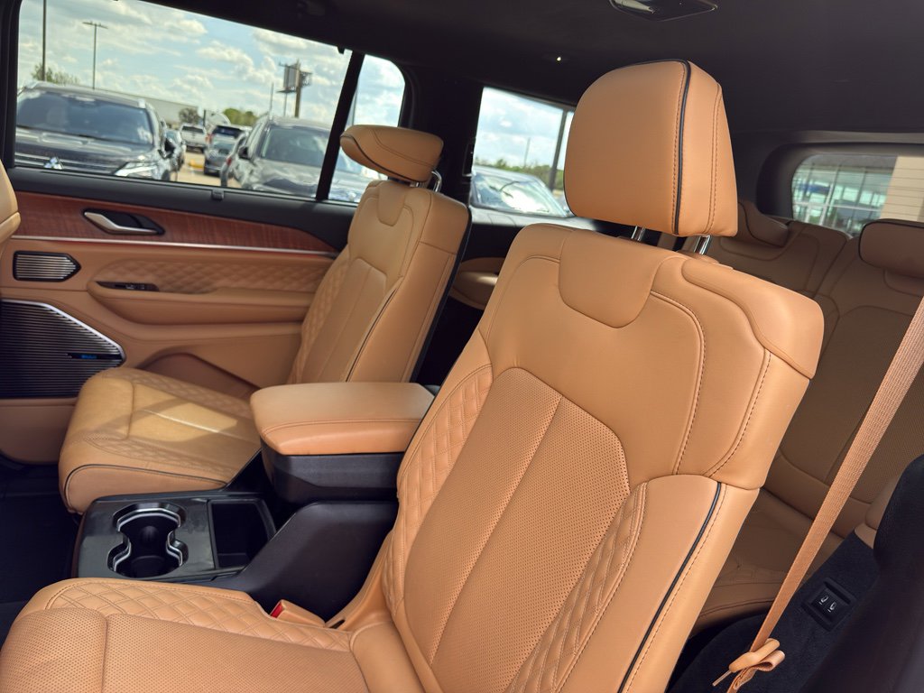 Used 2021 Jeep Grand Cherokee L Summit image 29