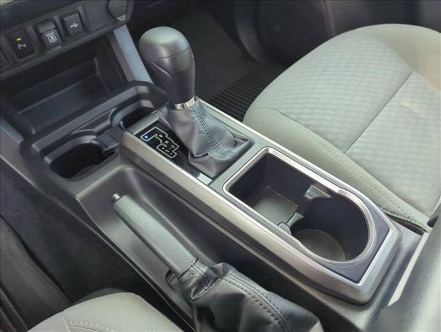 Certified 2022 Toyota Tacoma SR5 RWD image 17