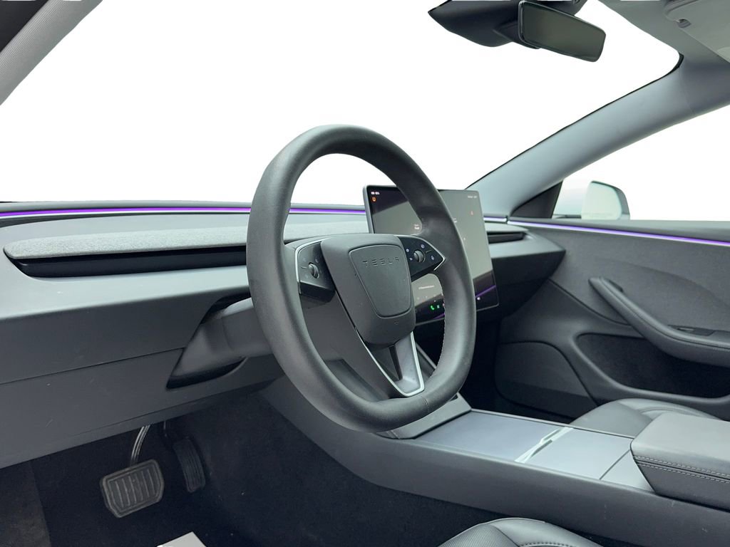 Used 2024 Tesla Model 3 Standard Range image 11