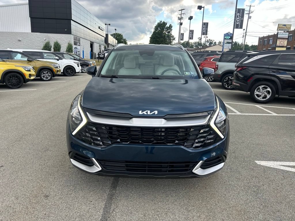 Certified 2023 Kia Sportage EX AWD/4WD image 2