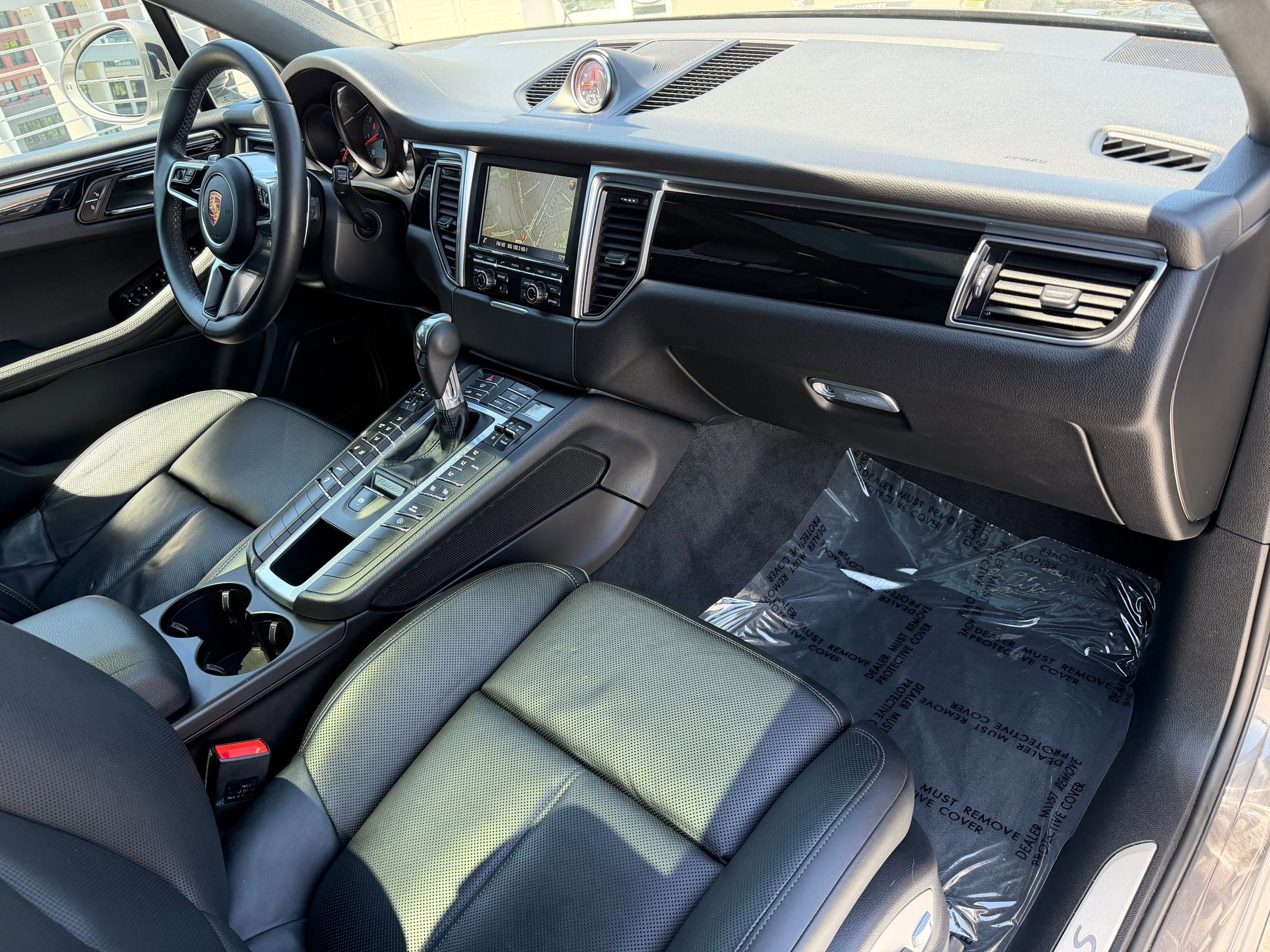 Used 2016 Porsche Macan S AWD/4WD image 16