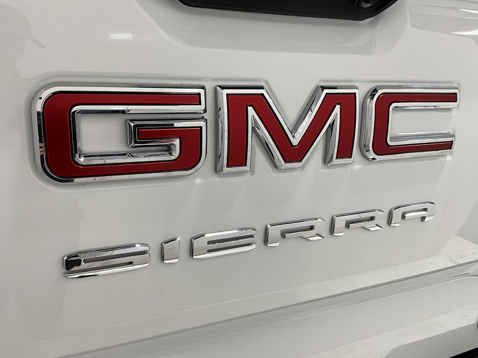 Used 2025 GMC Sierra 1500 Elevation AWD/4WD image 28