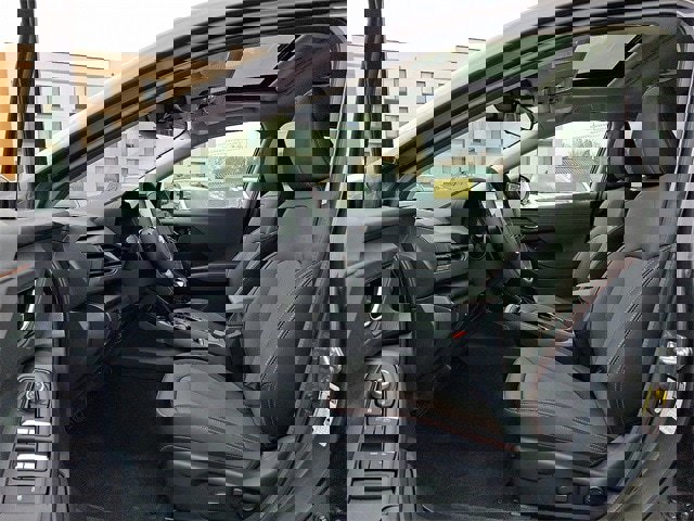 New 2025 Subaru Crosstrek 2.5i Limited image 11