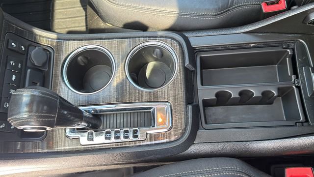 Used 2016 GMC Acadia SLT w/ Open Road Package AWD/4WD image 16