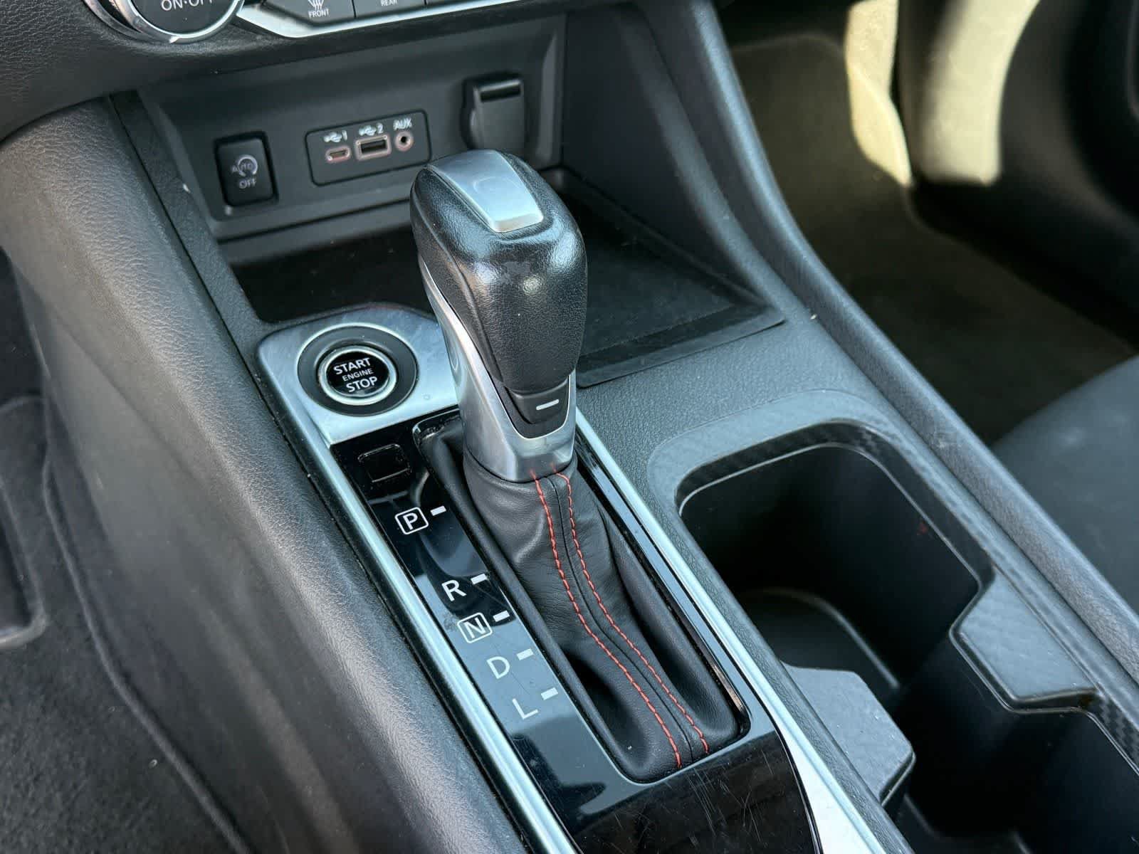 Used 2025 Nissan Sentra SR FWD image 21