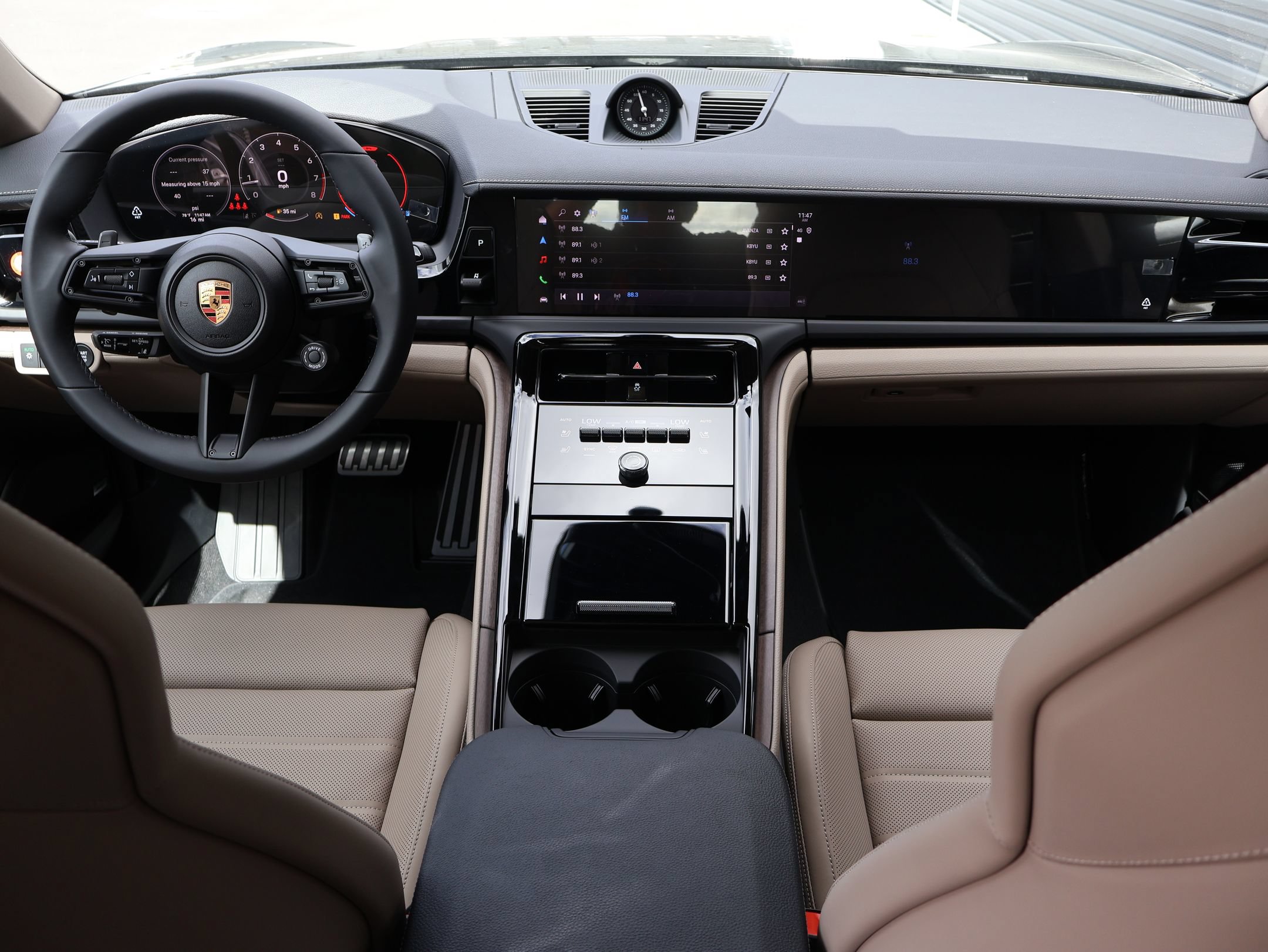 New 2026 Porsche Panamera 4 AWD/4WD image 28
