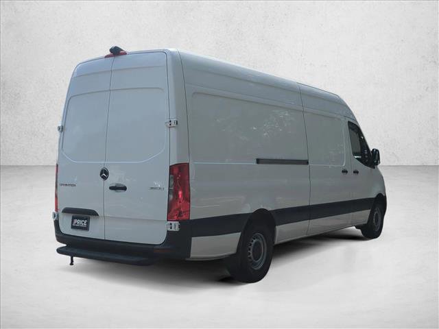 Used 2023 Mercedes-Benz Sprinter 2500 image 5