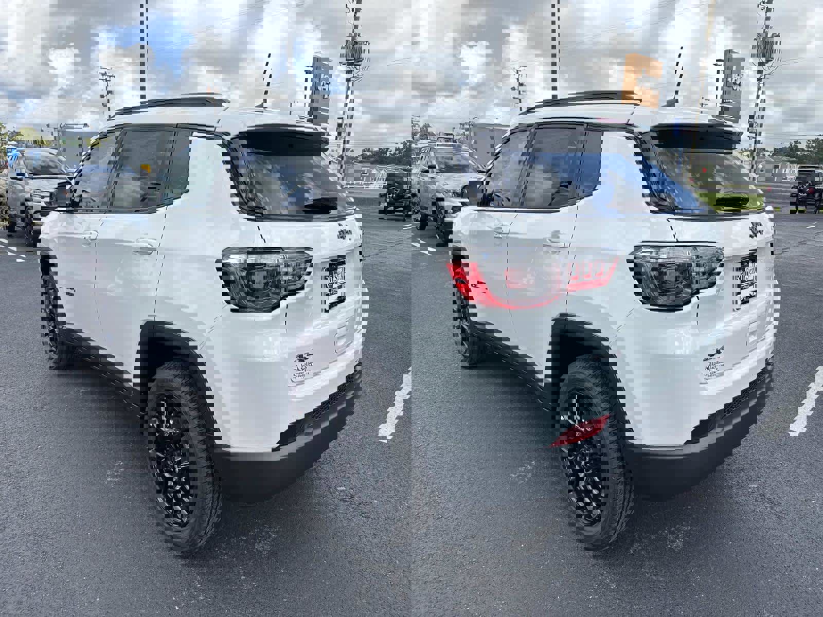 New 2026 Jeep Compass Latitude image 4