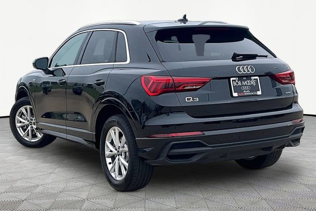 Used 2023 Audi Q3 2.0T Premium Plus w/ Premium Plus Package AWD/4WD image 12