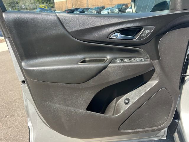 Used 2020 Chevrolet Equinox LT image 20