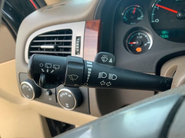 Used 2012 Chevrolet Tahoe LTZ image 28